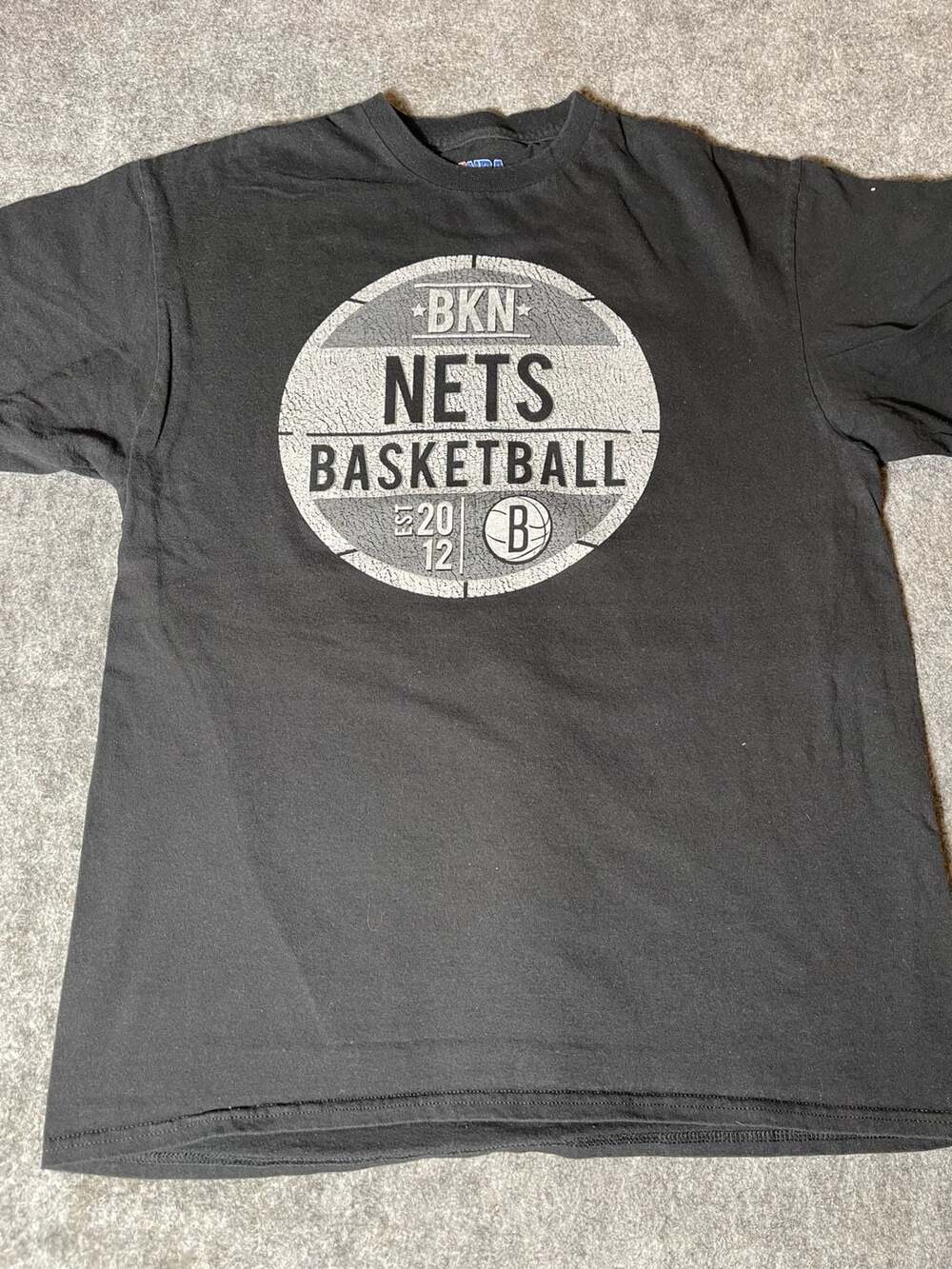 NBA Brooklyn Nets Basketball EST 2012 Graphic T-Shirt Size L